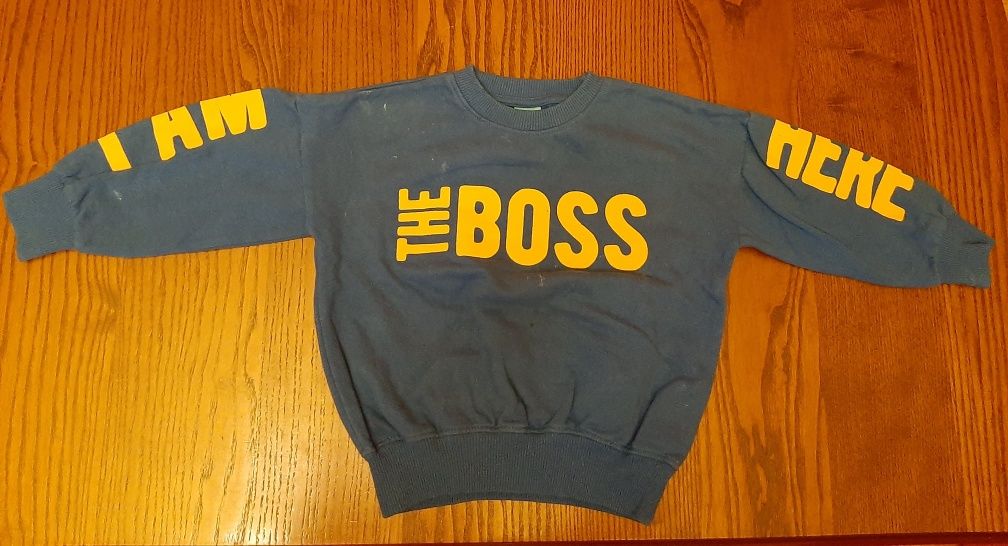 sprzedam  bluzę boss dla dziecka