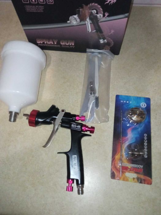 Продам  краскопульт SOLA G-600, дюза 1.3 плюс 1.5 мм (IWATA).