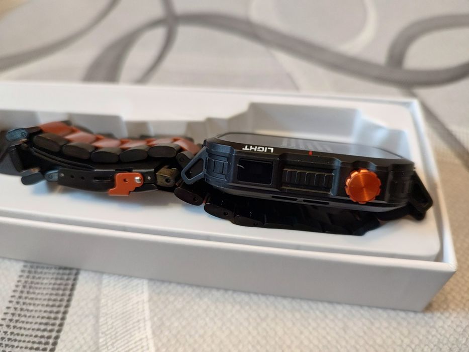 Smartwatch z kompasem 1100mAh na sylikonowym czarnym pasku