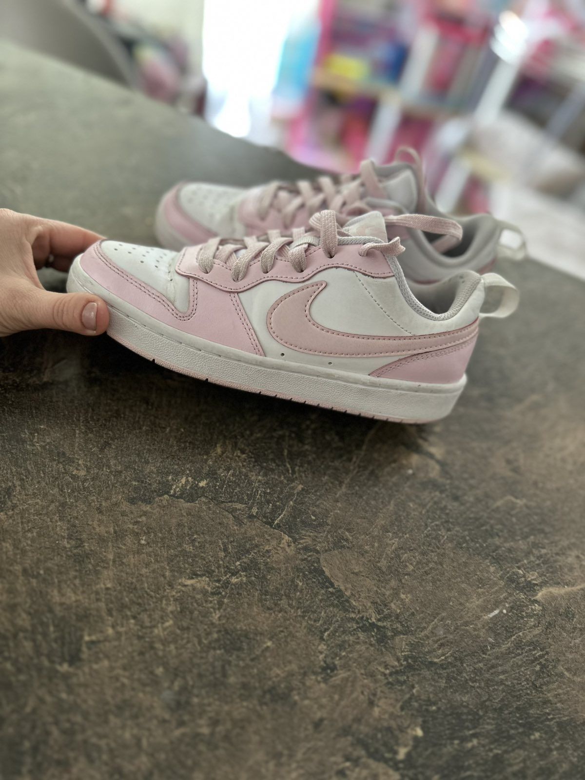Buty Nike court borough