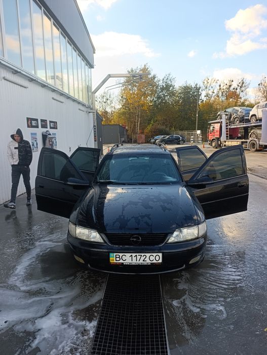 Продам Опель Вектра Б