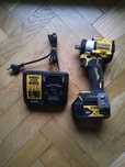 Klucz udarowy Zakrętarka Wkrętarka Dewalt DCF922 18V 1/2" 406Nm 2023r