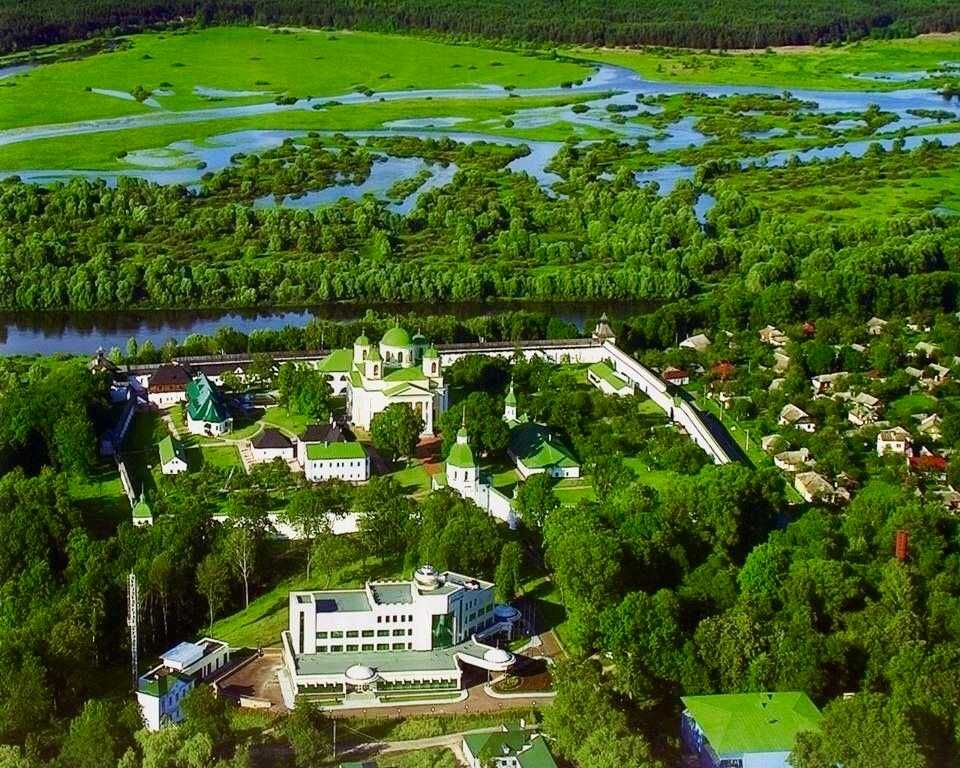 продаж бази "електронік" с  Сновянка   Чернігівського р-на