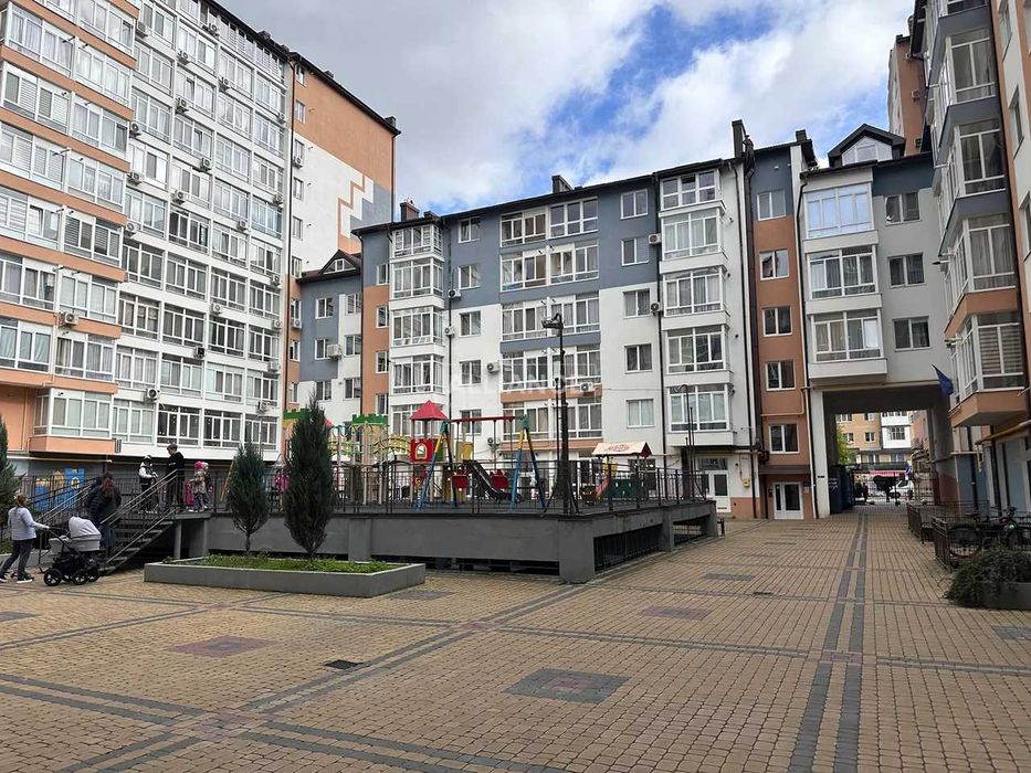 Здана 2-х кімнатна квартира в центрі міста вул Мельника