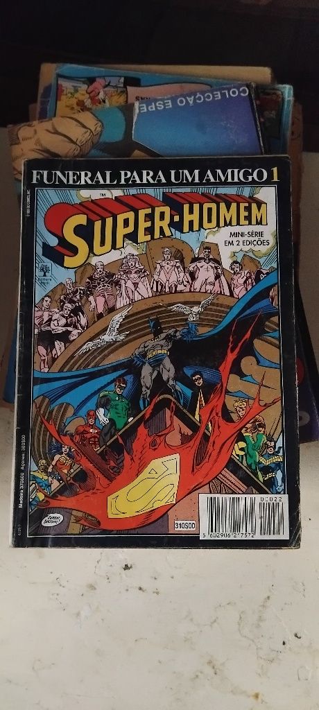 Livros de banda desenhada do super homem e outros