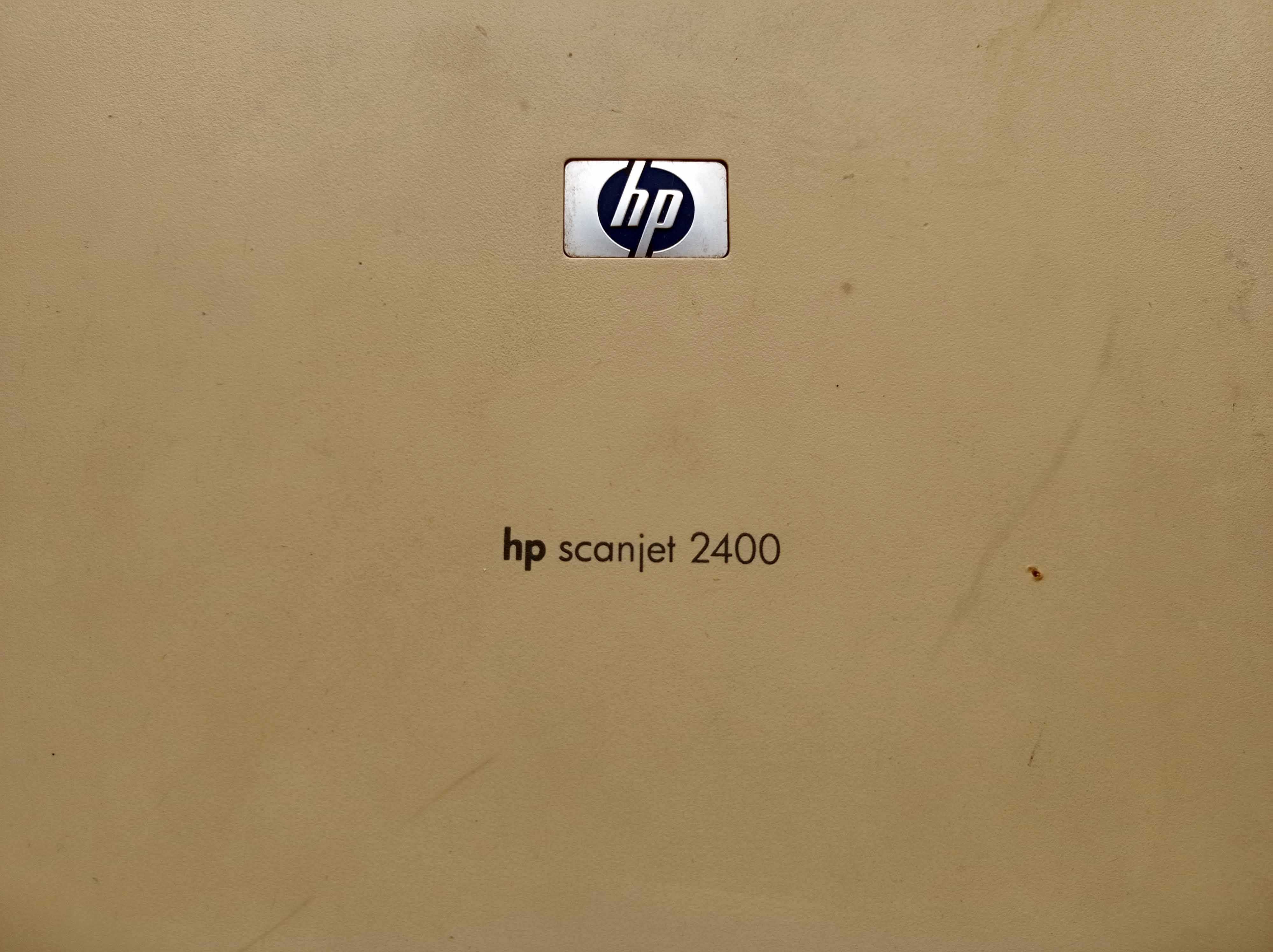 Сканер HP Scanjet 2400