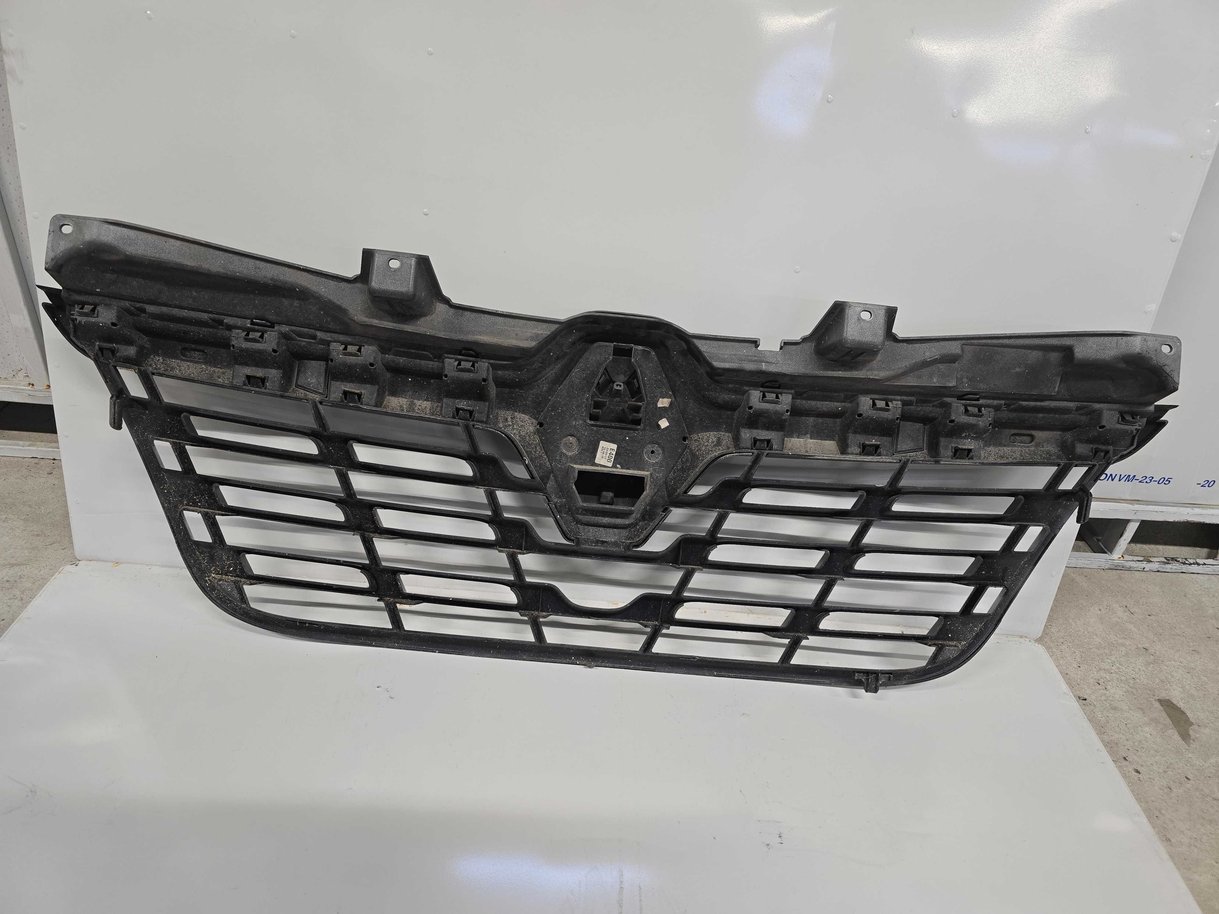 Grill Atrapa Renault Master III