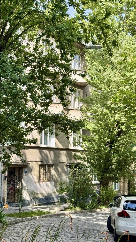 Квартира на вул. Тарнавського