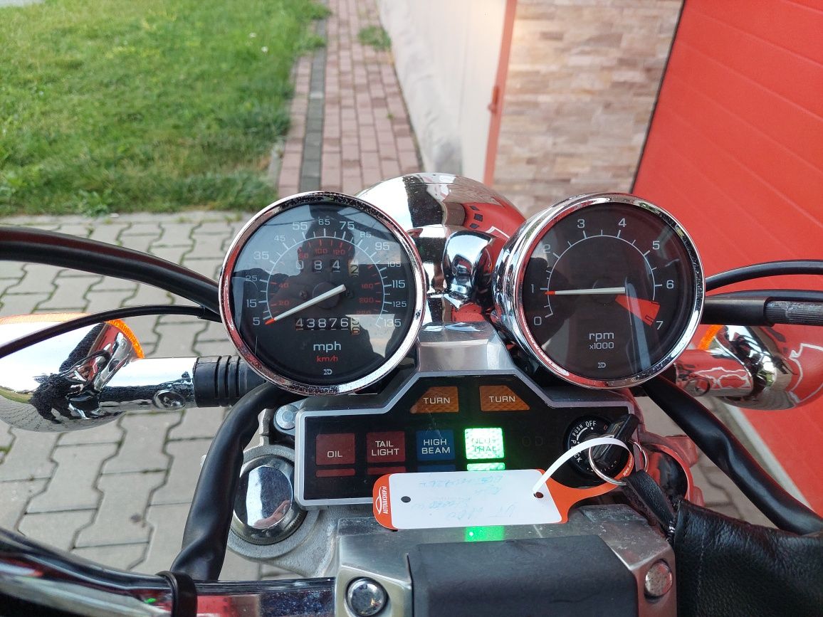 Honda vt 1100 shadow