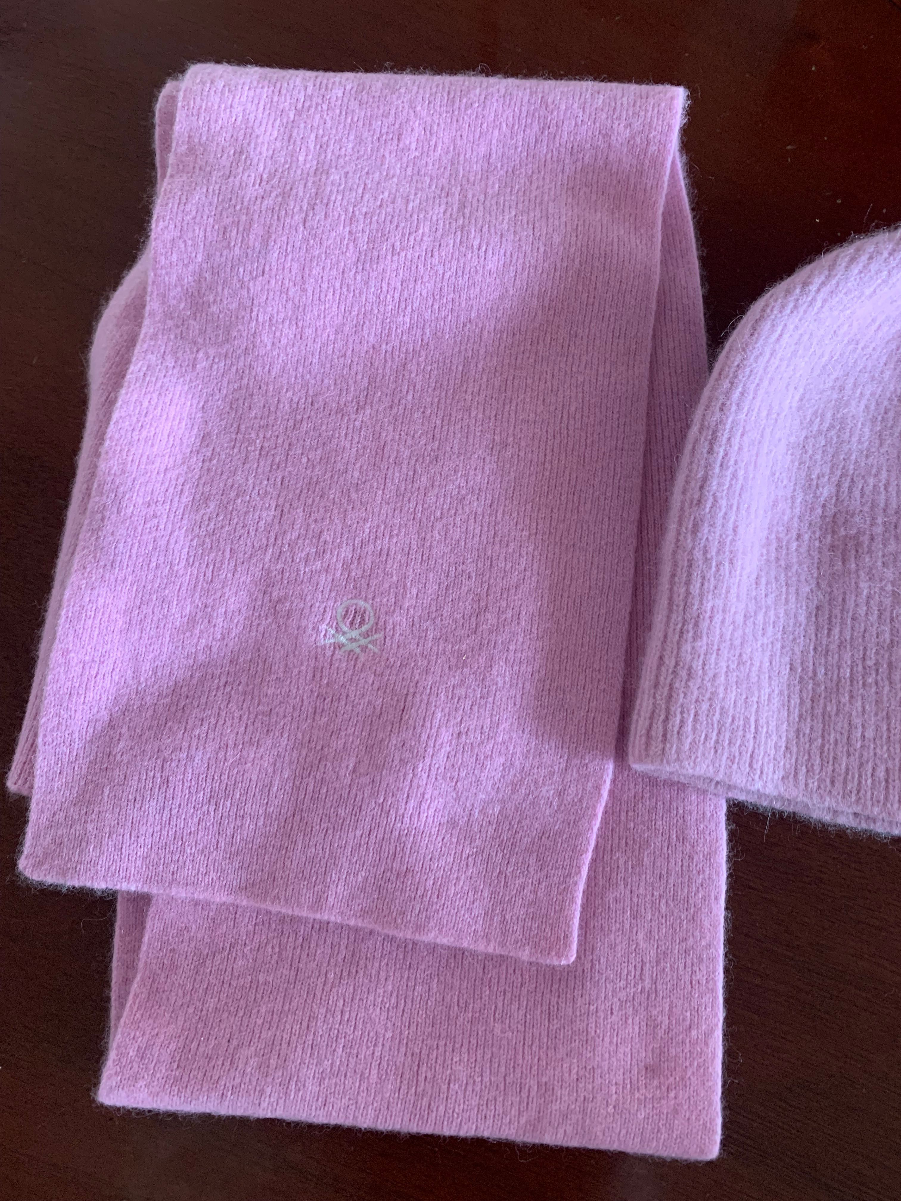 Gorro e cachecol rosa benetton 6-9 meses lá 70%