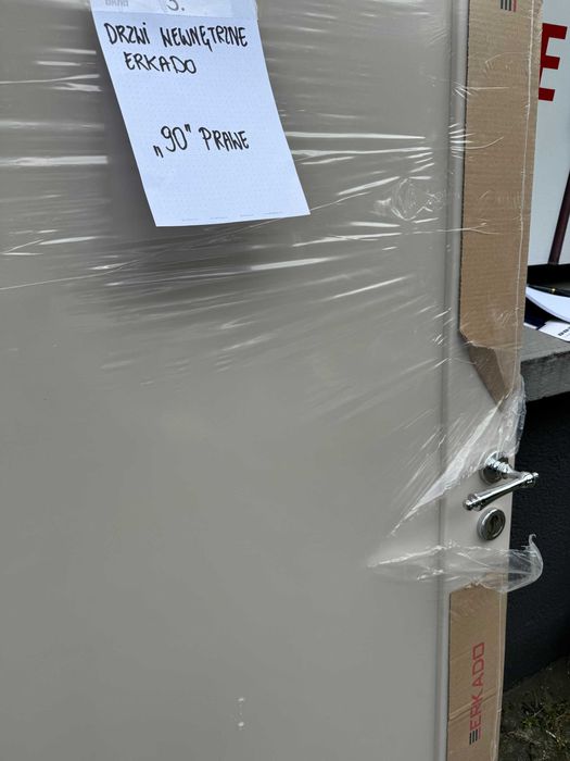 Drzwi wewnętrzne ERKADO nowe z klamką