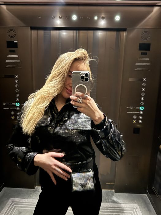 Сумка Prada! Очень эффектное дополнение к любому образу!