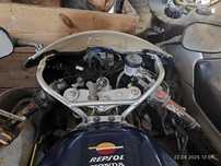 Honda CBR 900 RR SC 33 stelaż 98 99