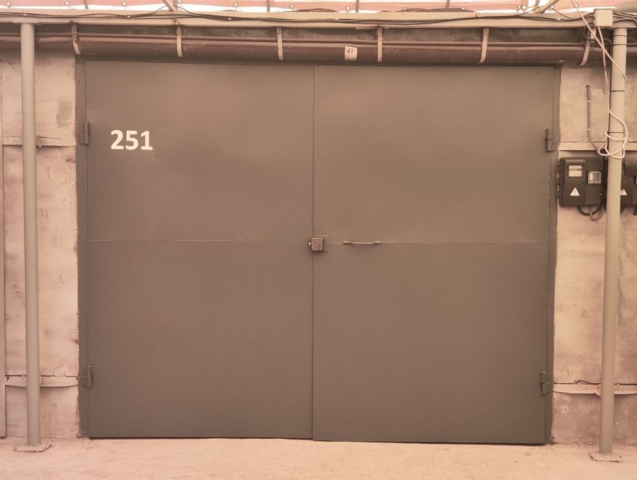 Продам гараж Автолюбитель