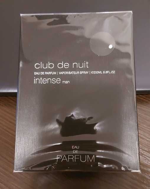 Парфумована вода для чоловіків Armaf Club de Nuit Man Intense