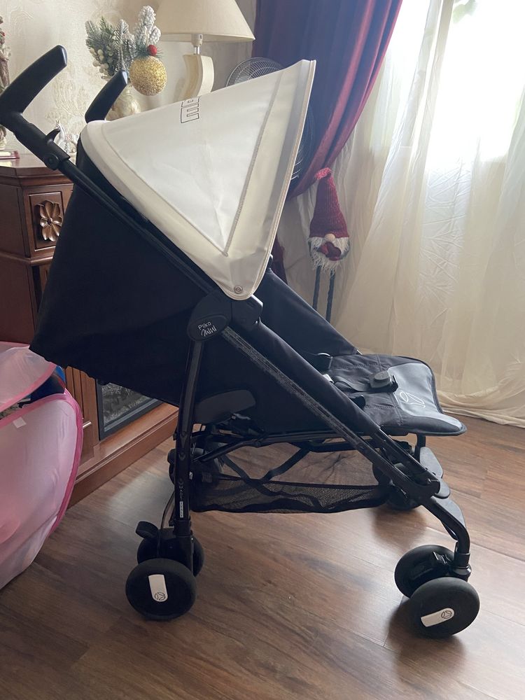 Прогулянкова коляска  peg-perego Італія