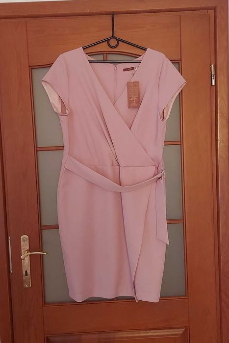 Nowa r.44 sukienka pudrowy róż