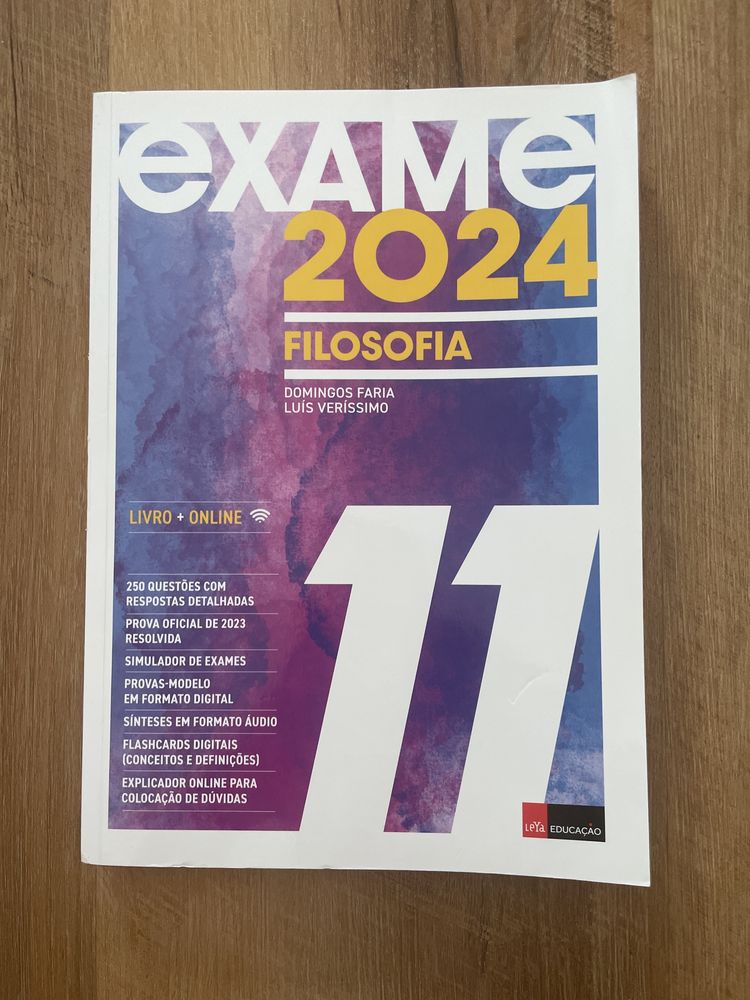 Livro de exames de 11º ano Filosofia