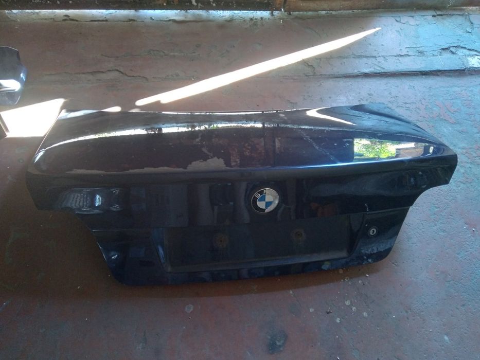 Двери автомобильные