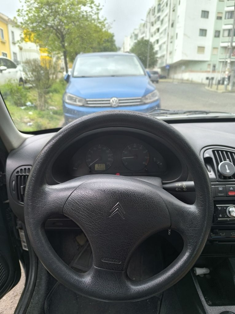 Citroen Saxo 1.2 160.000km otimo estado