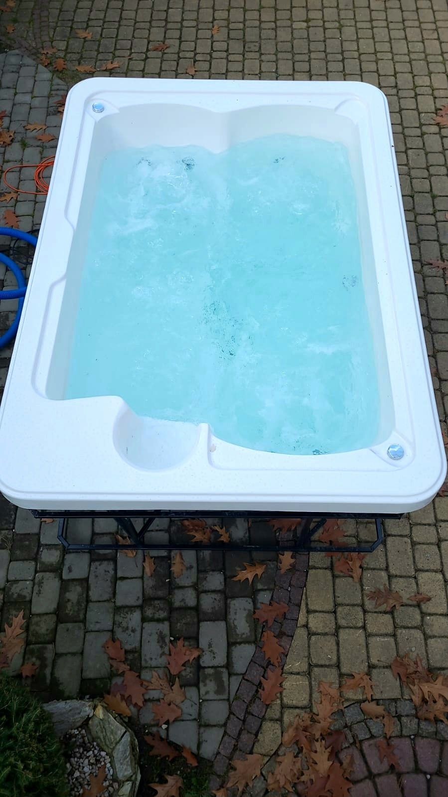 Jacuzzi SLIM 3 os. Całoroczne na taras balkon gorąca balia bania