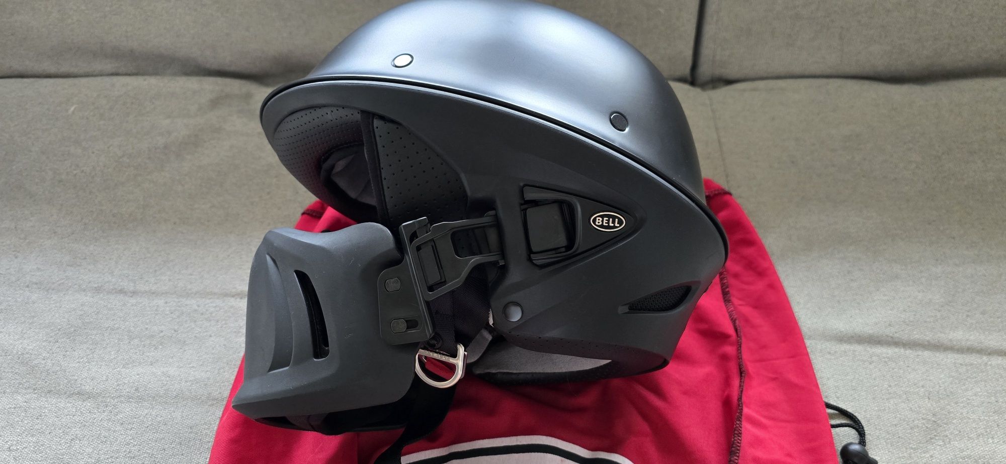 Capacete Bell Rogue novo - modelo exclusivo que não se vende na Europa