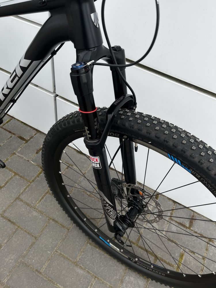 Велосипед Trek Superfly 29 Rock shox reba air sram gx