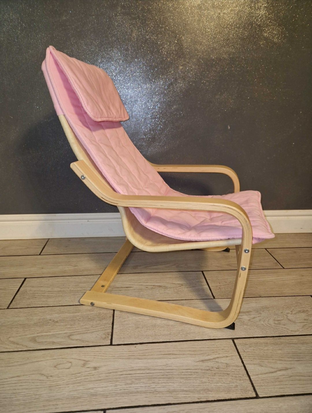 Fotelik ikea model POÄNG dziecięcy