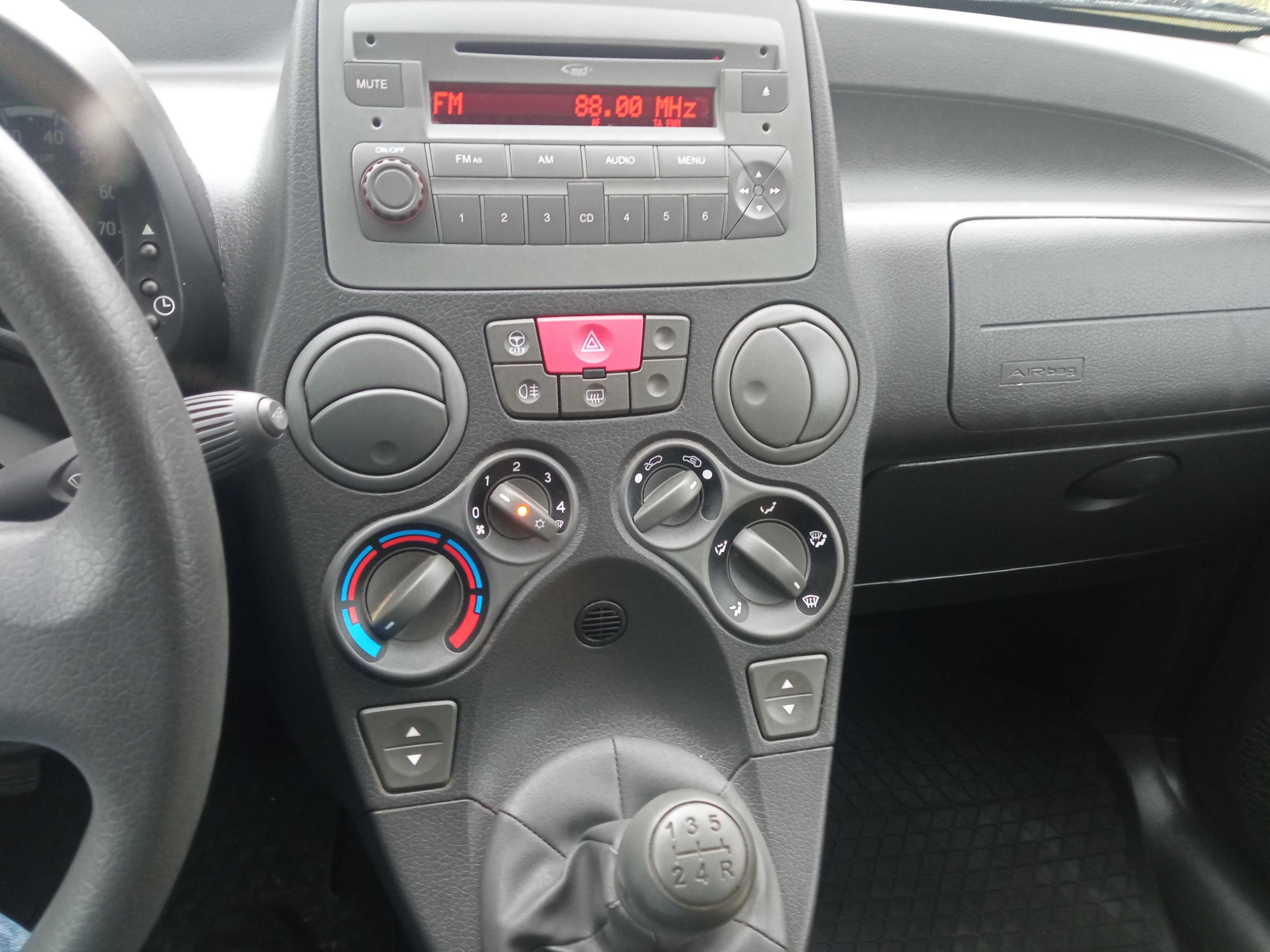 Fiat panda 4x4  z 2011r w bardzo dobrym stanie!!!