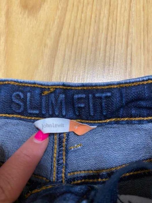 Классные качественные джинсы John Lewis на 4-5 лет, рост 104