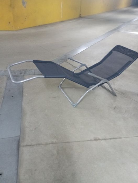 Cadeira de descanso de jardim