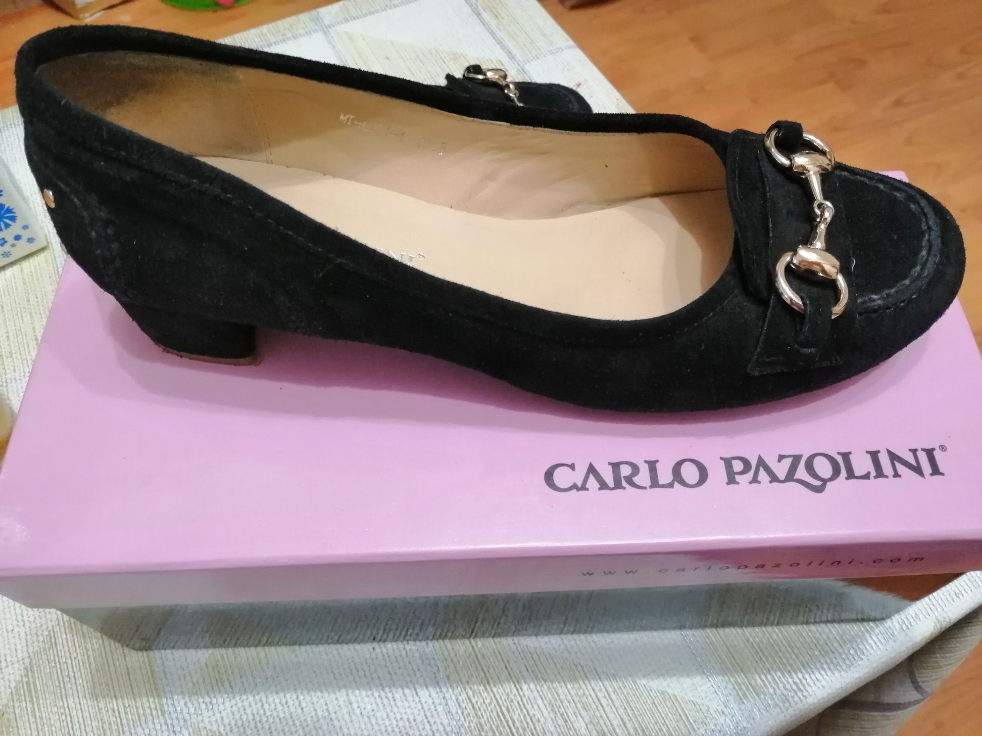 Туфли замшевые Carlo Pazolini