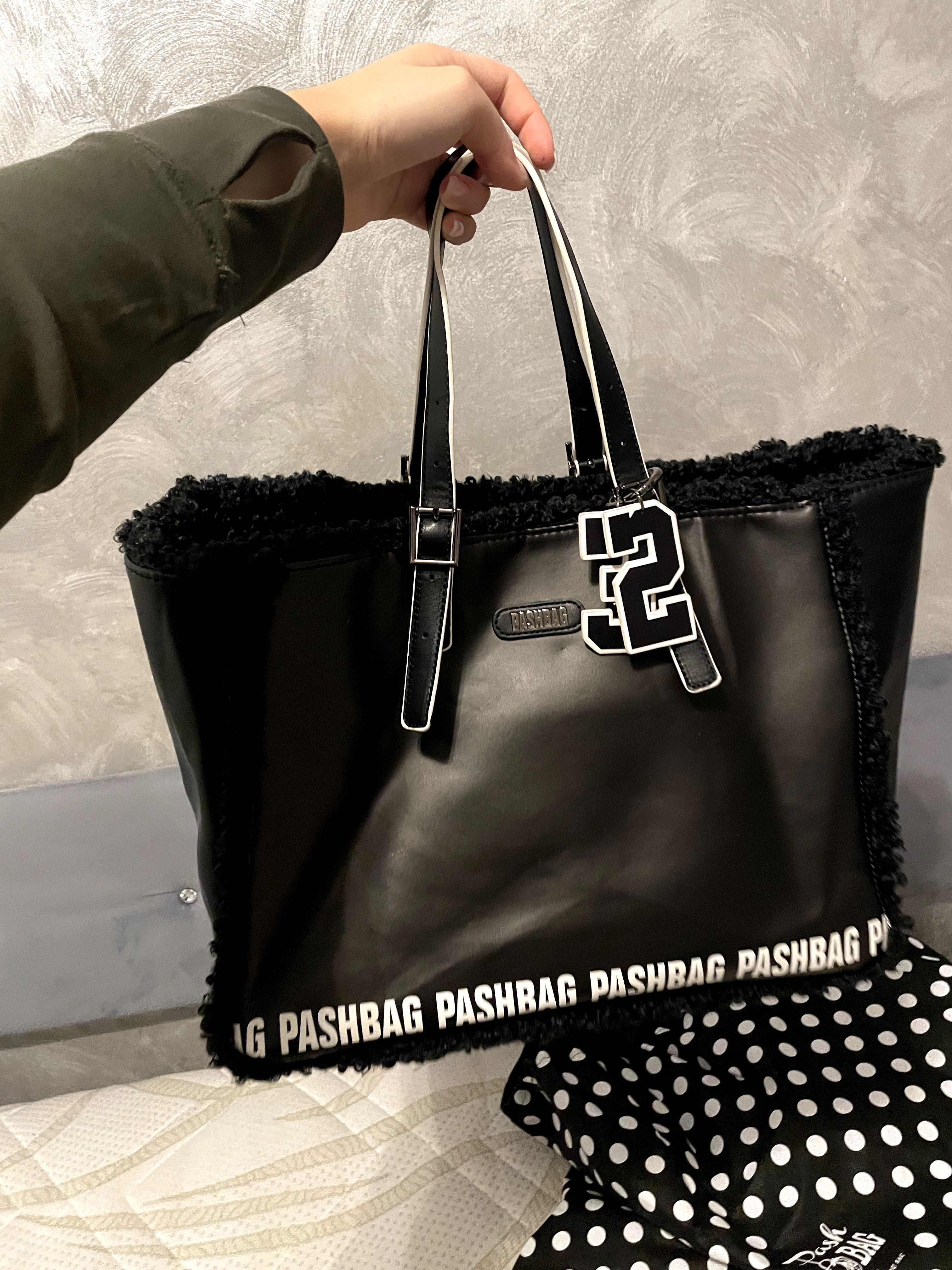 damska torba z futerkiem czarna