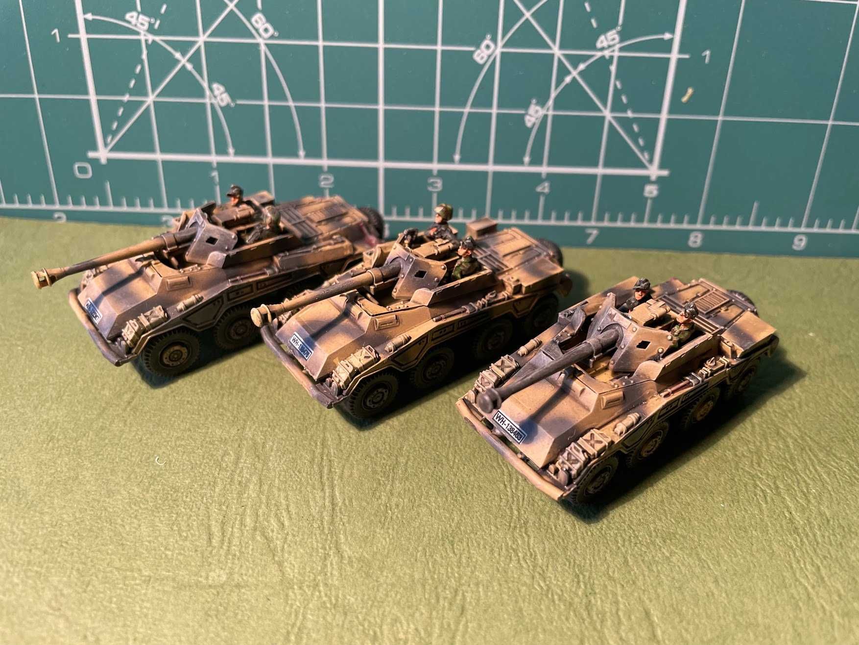 Flames of War: Puma -  Sd Kfz 234  PaK40)