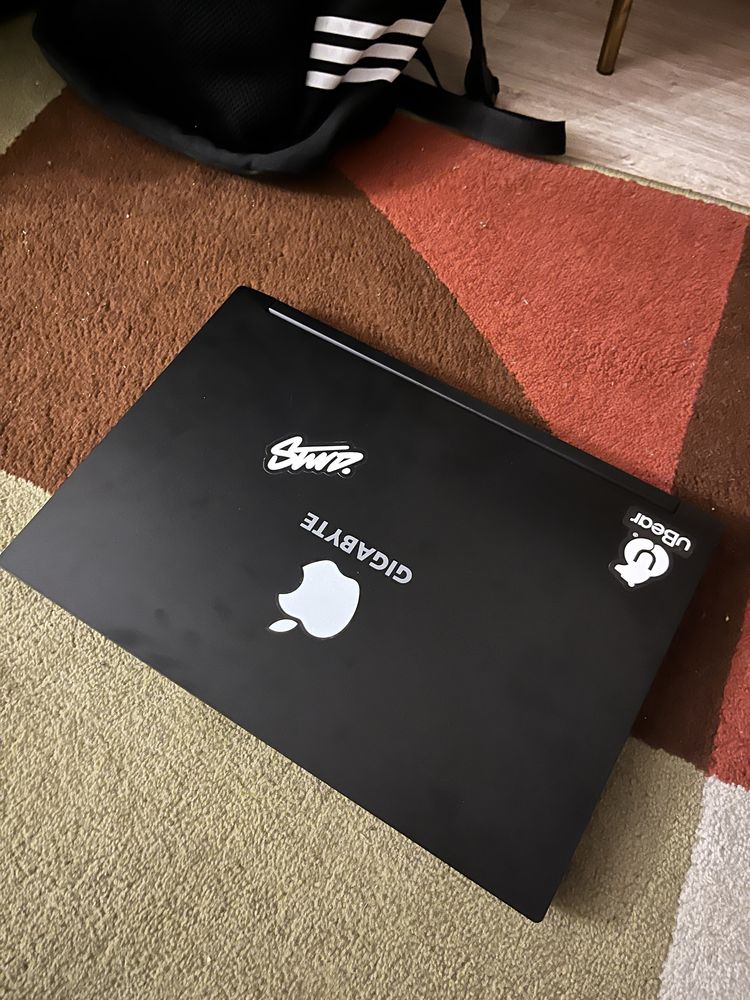 Laptop Gaming Gigabyte G5