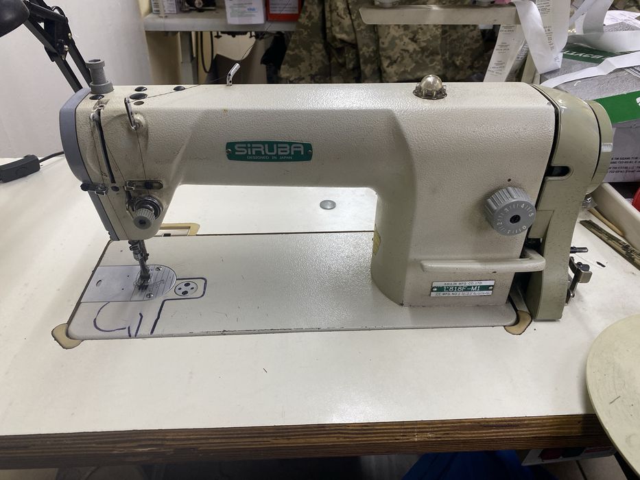 Промислова швейна машина  Siruba L818F M1