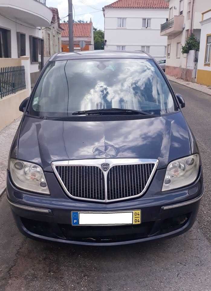 Lancia phedra 2.2 diesel 7 lugares (junta queimada)