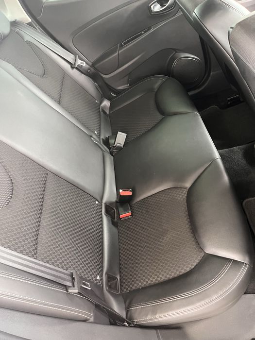 Renault clio 0.9 limited edition