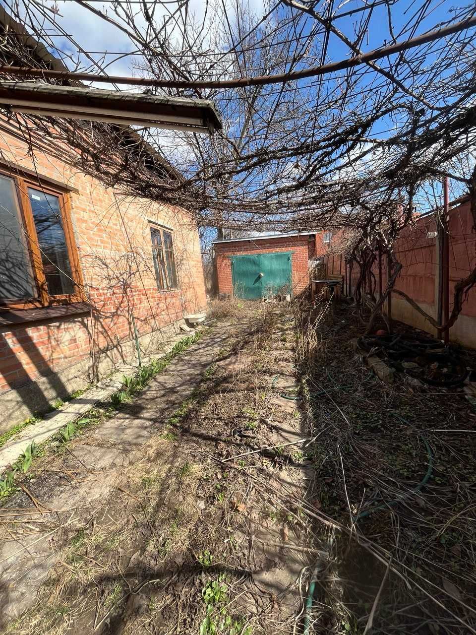 Полдома 83 м2 на Холодной Горе с отдельным двором и отличным заездом