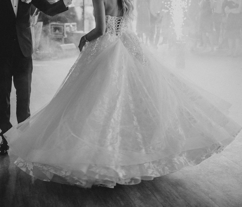 Suknia ślubna Milla Nova "LEA" z trenem