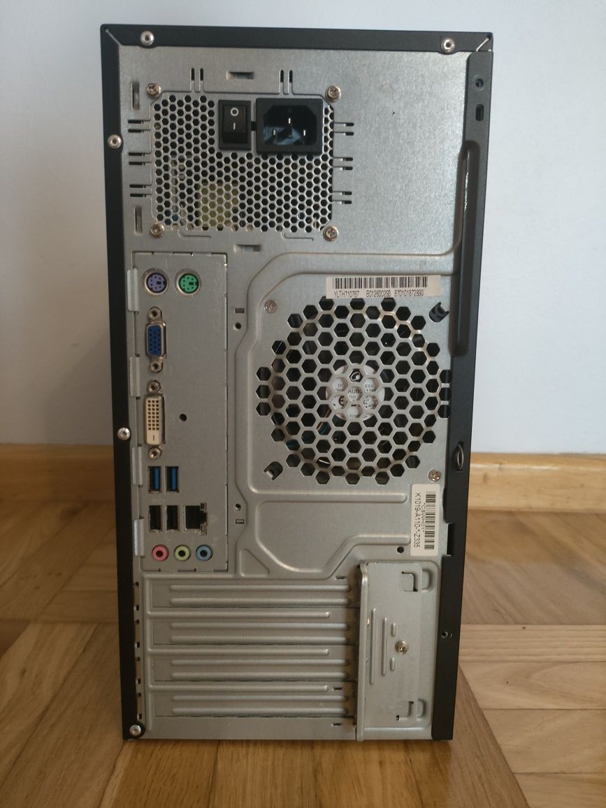Fujitsu Esprimo P420, Celeron G1840 2,8 GHz, 4GB RAM, 128 GB dysk SSD
