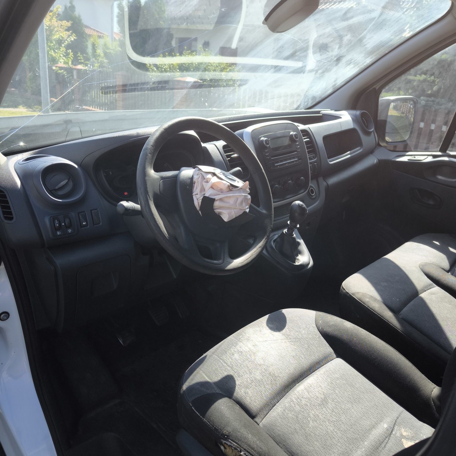 Opel Vivaro L1H1 2015r , 233000 przebieg