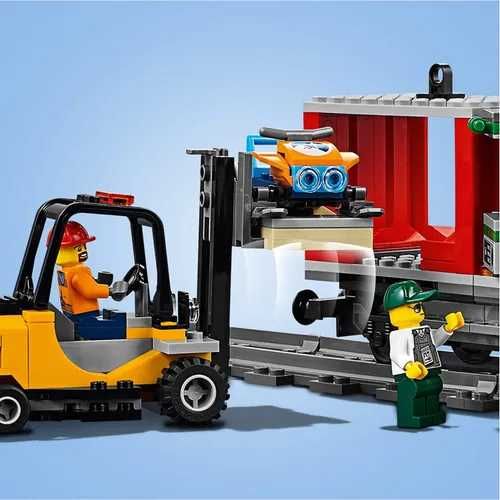 Лего Lego 60198 товарный поезд