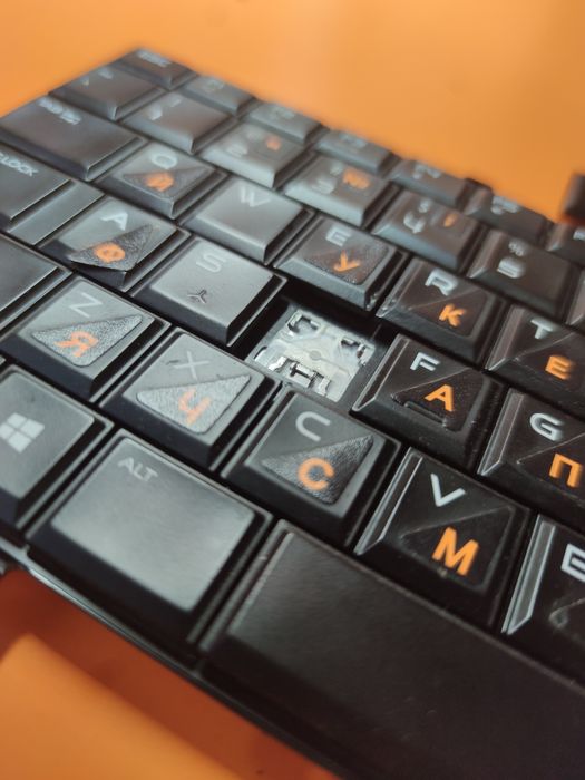 Клавіатура Dell alienware 13 r2