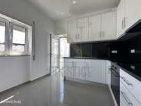 Apartamento T3 no Marco dos Pereiros