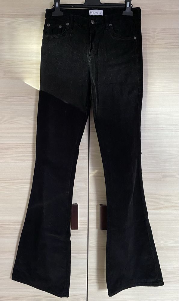Czarne sztruksowe dzwony Zara 36 spodnie sztruks