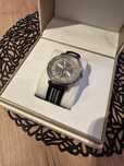 Versace V-circle