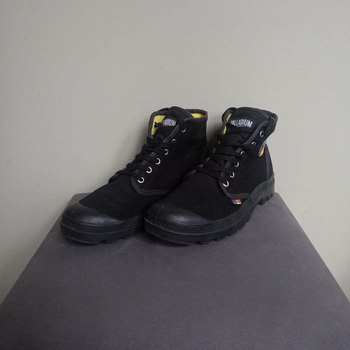 Trapery Palladium, rozmiar 42.