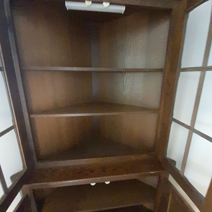 Komoda dębowa narożna.