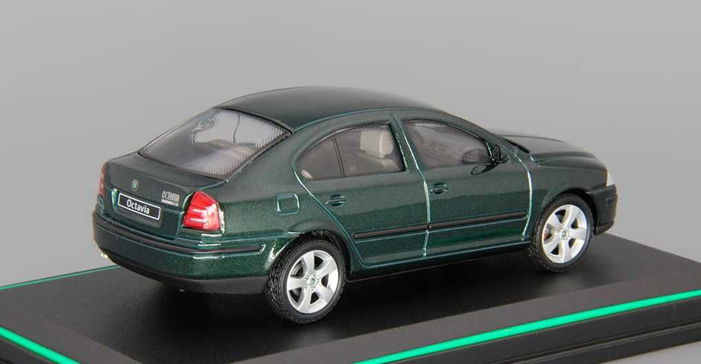 Skoda Octavia II (2004), в пластиковом боксе - Abrex